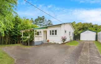 53 Woodside Road, Massey