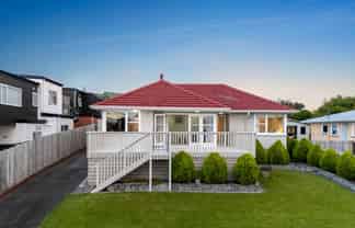 9 Rangitiki Crescent, Lynfield