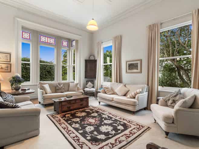 1 Ranfurly Road, Epsom