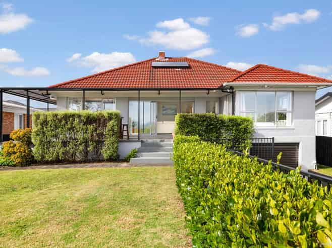 30 Lawrie Avenue, Pukekohe