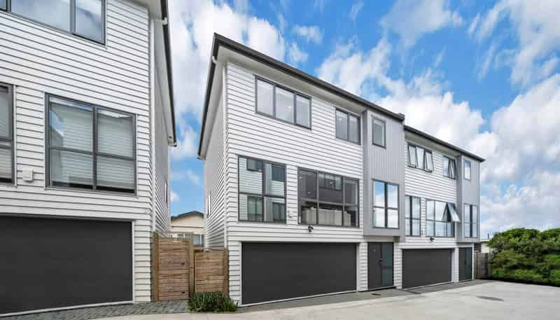 3/12 Jasper Avenue, Mount Roskill