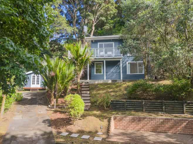 53 Laingholm Drive, Laingholm