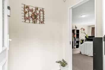 10 Russell Street, Darfield