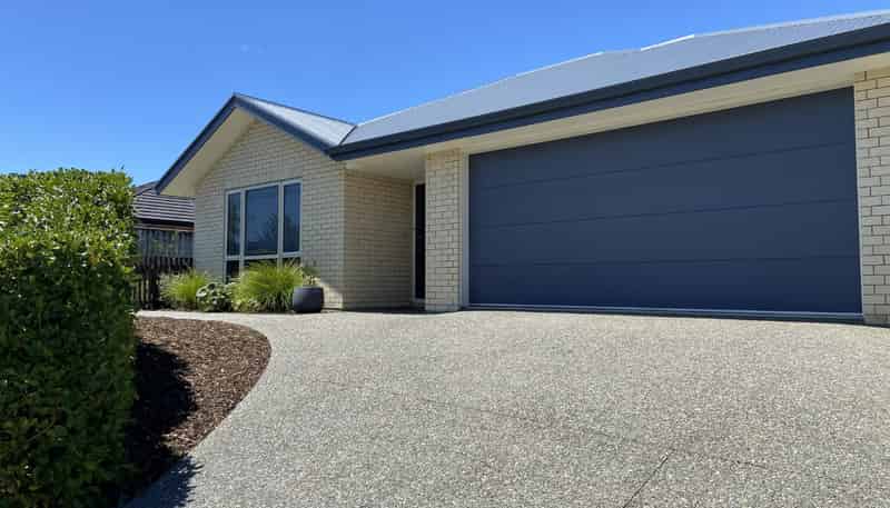 5 Melfield Place, Richmond