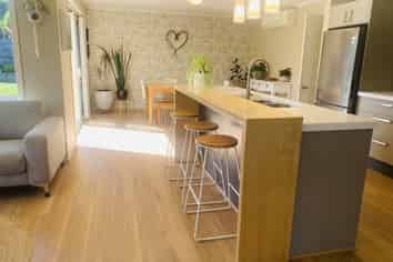 5 Melfield Place, Richmond