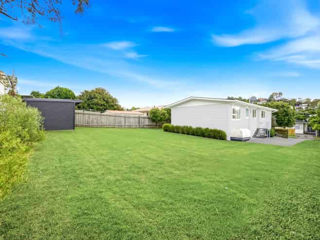54 Awaruku Road, Torbay