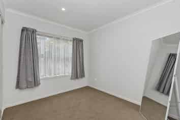 34B Sapphire Place, Chartwell