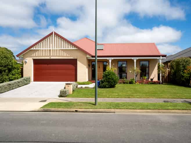 12 Wagner Crescent, Northwood