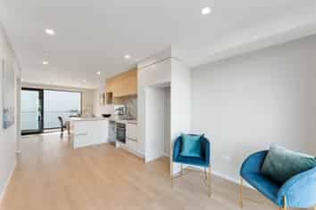 3/73 Glendale Road, Glen Eden