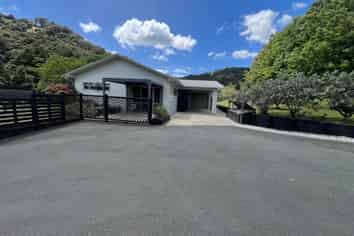 122 Upper Waiwera Road, Wainui