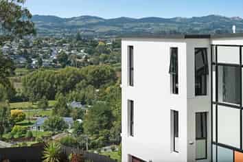 1/13B Lichfield Grove, Bethlehem