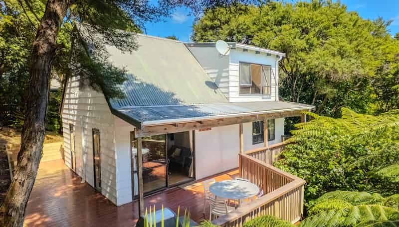 22 Victoria Road North, Onetangi