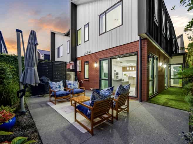 2 Windlass Street, Long Bay