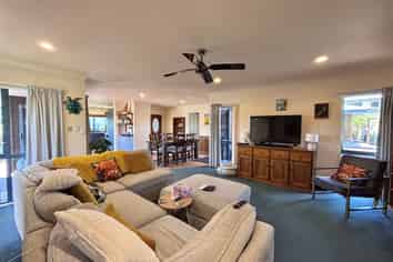 12 The Fairway, Whakatane