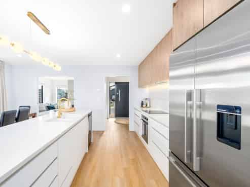 58 Whitehorn Drive, LINCOLN