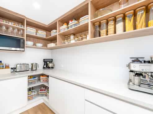 58 Whitehorn Drive, LINCOLN