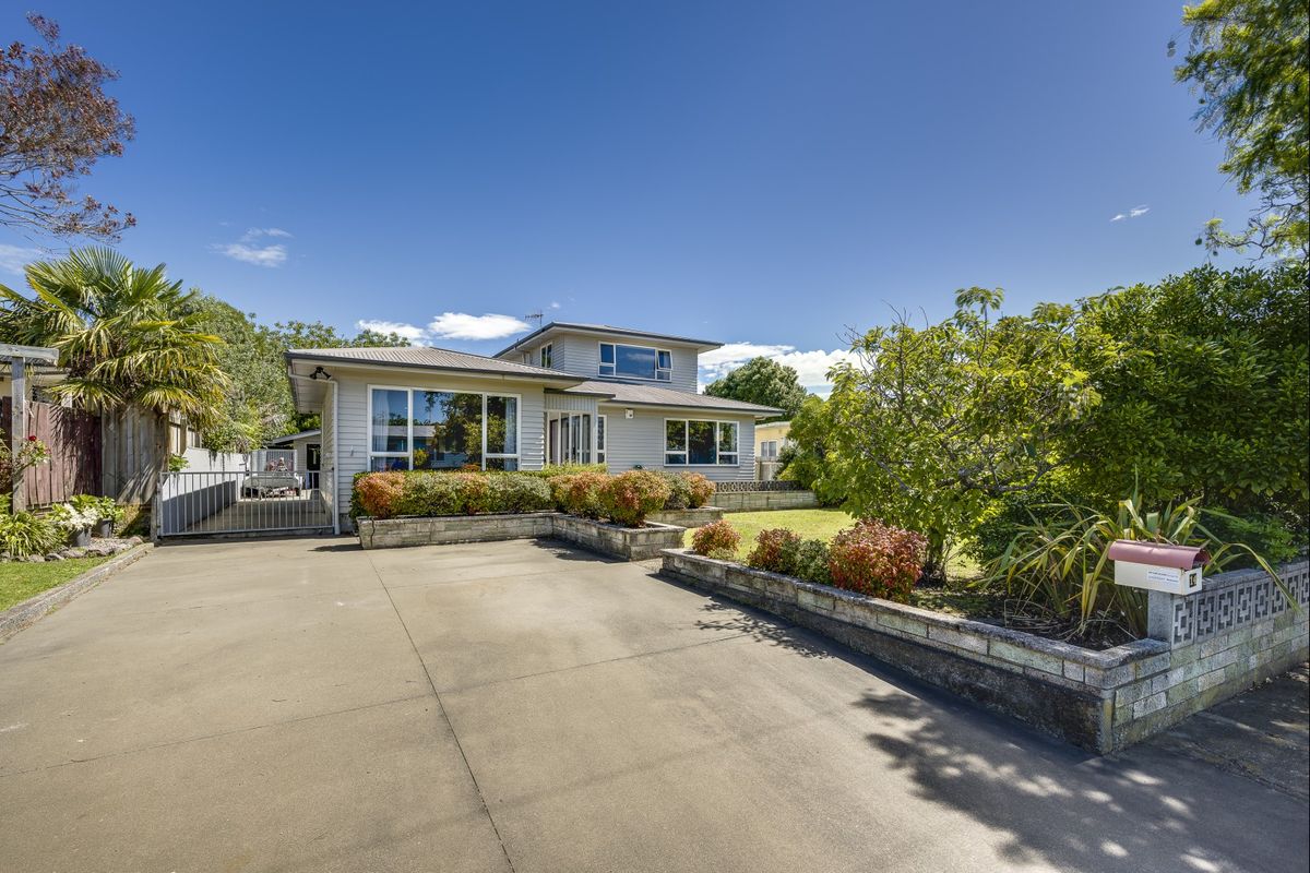 Stylish, Spacious and Perfectly Located