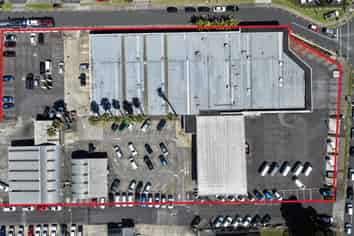 Landmark car yard, showroom, service centre