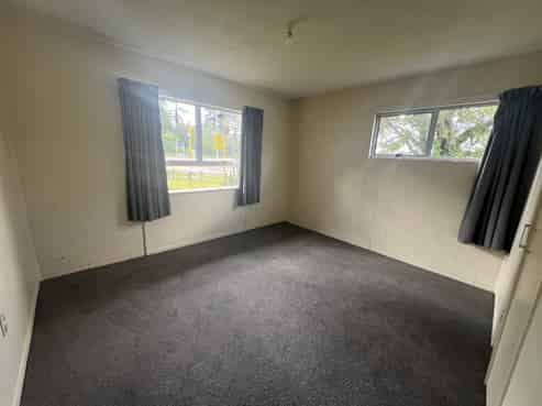 1/239 Old Farm Road, Hamilton East