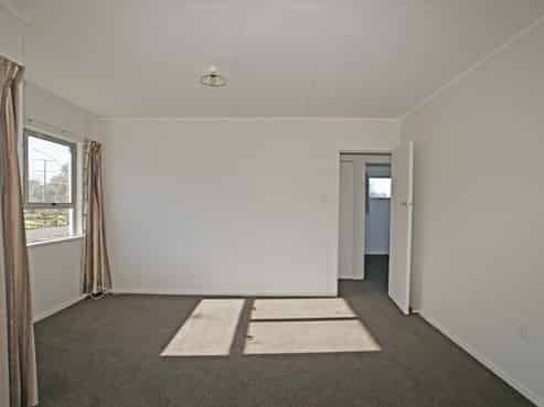 1/239 Old Farm Road, Hamilton East