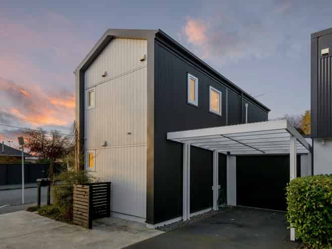 1/6 Feilding St, Addington