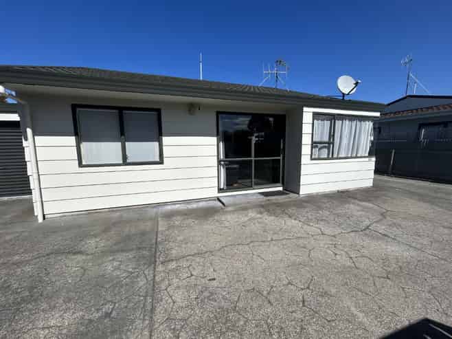 24c Ashridge Road, Napier South