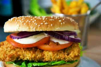 Prime Coromandel Takeaway with Proven Trade