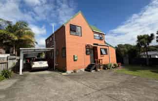 2/19A Woodvale Road, Glen Eden