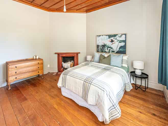 8 Field Street, Aramoho