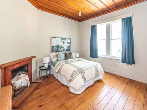 8 Field Street, Aramoho