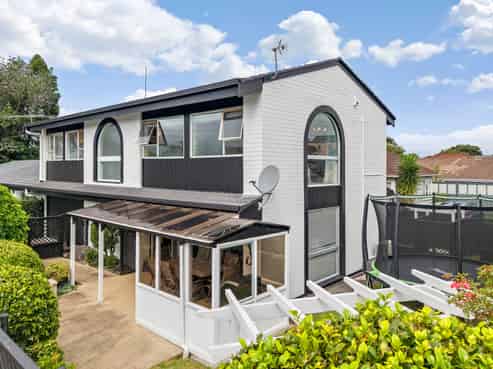 1/303 Point Chevalier Road, Point Chevalier