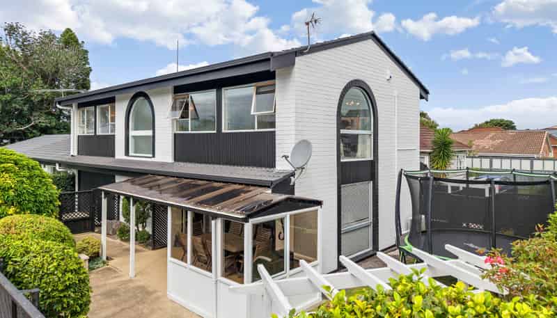 1/303 Point Chevalier Road, Point Chevalier