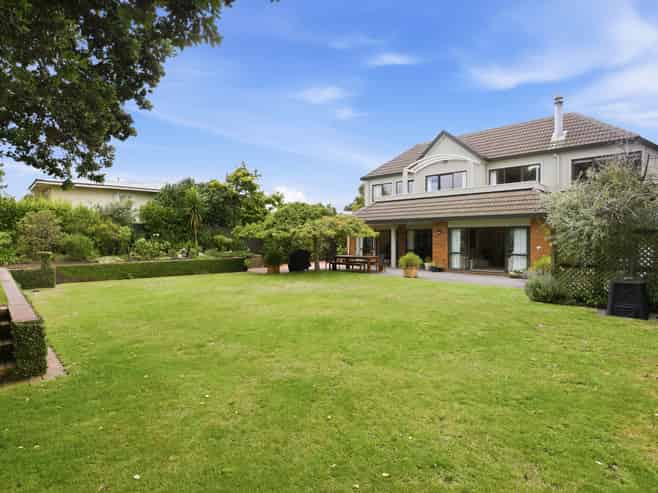 7 Douglas Street, Paraparaumu Beach