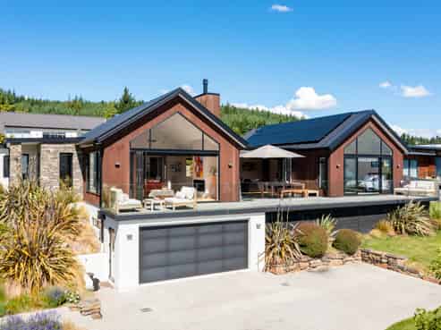 11 Clutha Place, Wanaka