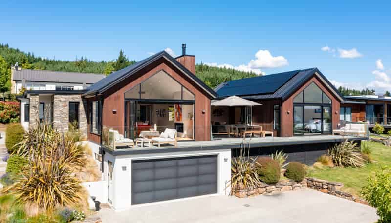 11 Clutha Place, Wanaka