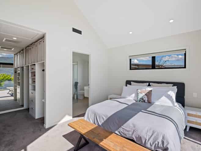 11 Clutha Place, Wanaka