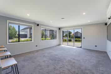 4 Youngberry Drive, RICHMOND