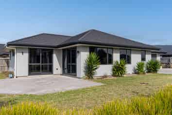 4 Youngberry Drive, RICHMOND