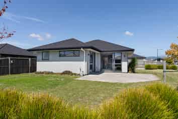 4 Youngberry Drive, RICHMOND