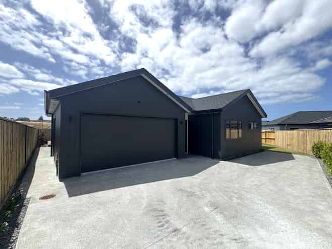 14 Tukutata Crescent, Milldale