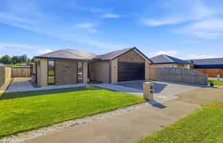 11 Agathis Crescent, Wigram
