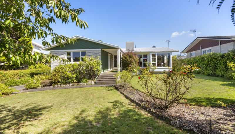 8 Rakau Street, Havelock North