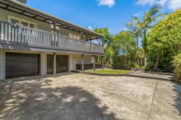 512A West Coast Road, Oratia