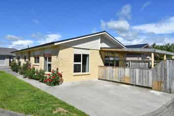 40a William Wong Place, Carterton