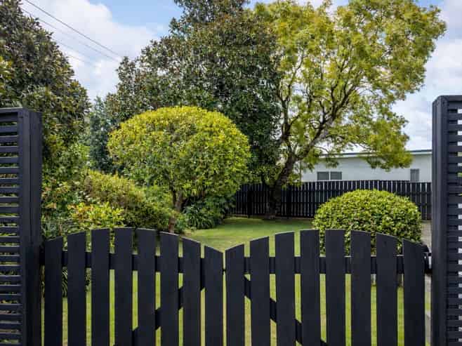 4 Totara Street, Lansdowne