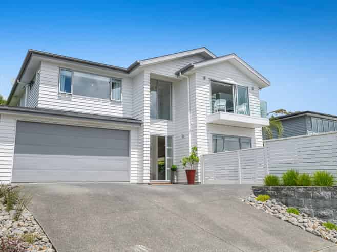 9 Ruth Craig Place, Stanmore Bay