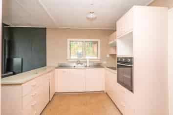 184 Main South Road, Green Island