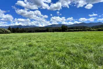  989 State Highway 69, Reefton