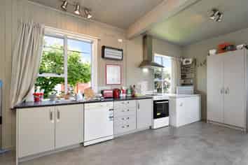 25 Walshs Road, Allenton