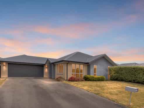 16 Winfield Drive, Wigram